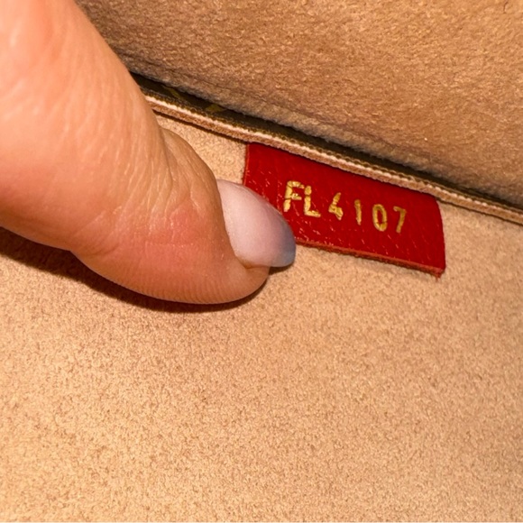 Louis Vuitton Flandrin Handbag Monogram Canvas and Leather - Picture 5 of 11